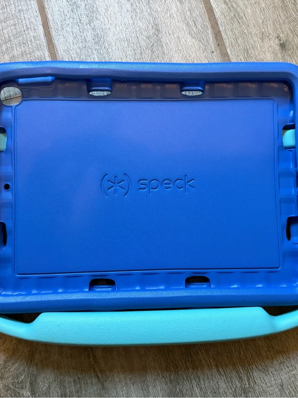 Speck Blue Tablet Case with Aqua Handle For Apple iPad 10.2”